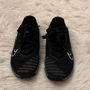 Nike Black and Gray Athletic Shoes